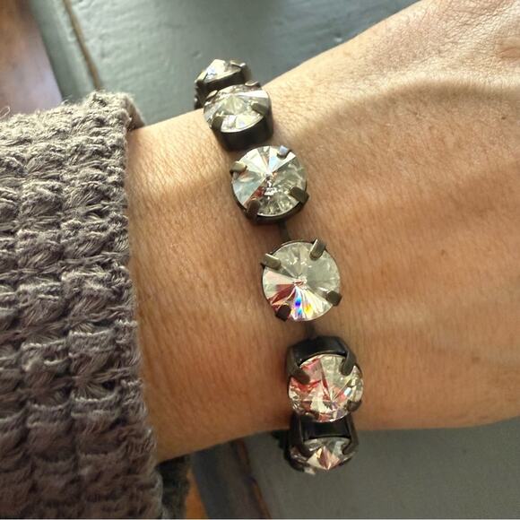 Sabika LIKE Clear Stone Brass Tennis Style Bracelet - Picture 3 of 8